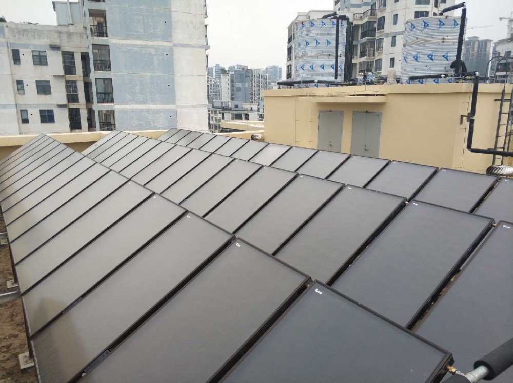 告別排隊搶熱水！廣西正旭新能源科技有限公司為您打造舒適校園生活！